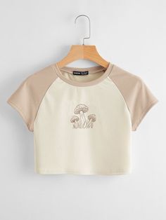 Cropped Baseball Tee, Mushroom Print, Easy Trendy Outfits, Women T Shirts