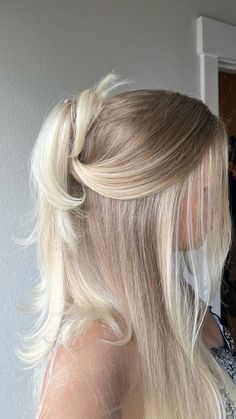 Pearl Blonde Hair, Blonde Layered Hair, Perfect Blonde Hair, Perfect Blonde, Rapunzel Hair, Hair Makeover