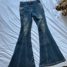 Distressed Style Flare Jeans! High Waisted! Never Worn, Great Condition Blue Jean Flares Outfit, Cowgirl Bell Bottoms, 70s Style Jeans, Flared Jeans Outfit Aesthetic, Flare Jeans High Waisted, Bell Bottom Jeans 70s, Flares Outfit, Flare Jean Outfit, Style Flare Jeans