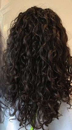 Frizzy Curly Hair Cuts, 2c Curly Hair Haircuts Long, 2c Curly Hair Long Layers, 2a Curly Hair Haircuts, 2c3a Curly Hair, Magical Hairstyles, Curly Hair 2c, 2c Curly Hair