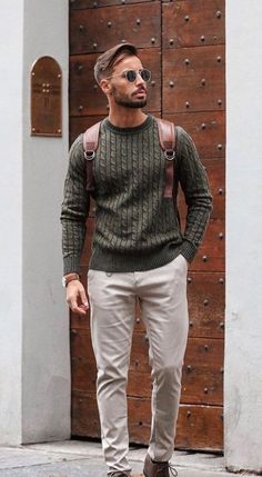 Perfect Casual Outfits for Men: Best Style Guide of 2023 Office Old Money, Mens Fall Outfits, Masculine Outfits, Sweater Outfits Men, Old Money Fashion, Money Fashion, Mens Pullover Sweater, Aesthetic Outfits Men, Mens Casual Outfits Summer