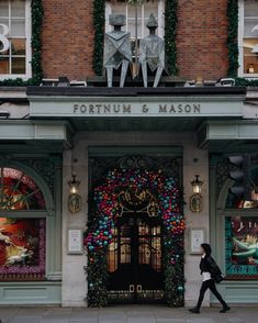 The first glimpses of Christmas in London ✨ Snapped during a quick dash through Mayfair the other morning #christmasinlondon Christmas In London, London Christmas, Fortnum And Mason, In London, The First, London, Christmas, Instagram