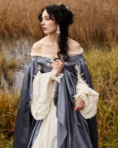 Period Dresses, Hiro Big Hero 6, Fantasy Outfits, Pretty Redhead, Period Pieces, Fairytale Fashion, Fantasy Gowns, Medieval Clothing, Fantasy Costumes