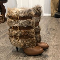 Authentic Rabbit Fur Boots With Gold Hardware. Pristine Condition. European Size 36.5 Ships Same Or Next Day. High Heel Boots With Fur, Gyaru Winter Fashion, Luxury Brown Heeled Boots For Winter, Luxury Brown Winter Heeled Boots, Boots With Straps, 2000s Fashion Inspiration, Weird Shoes, Sparkly Boots, Mcbling Fashion