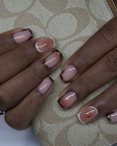 Nude Nails Black Women, Green Pink Nails, Nails Black Women, Pop Art Nails, Minimal Nails Art, Organic Nails, Fall Colours, Subtle Nails, Ombre Acrylic Nails