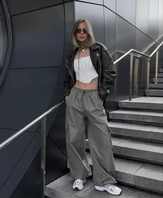 Cargo Pants Outfits, Pants Outfits, Pants Outfit, Cargo Pants, Going Out, Outfit Inspo, Fashion Outfits, Pants