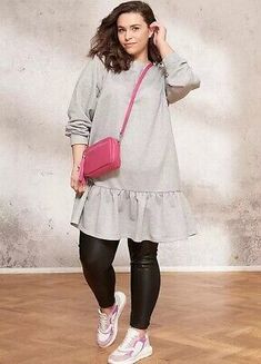 Top Rated NEW CURVISSA PLUS SIZE GREY TUNIC FRILL SWEATER JUMPER DRESS CASUAL LOOK UK 20, Sweaters Dresses Sweater Jumper Dress, Gray Tunic, Sweater Jumper, Jumper Sweater, Jumper Dress, Casual Look, Tunic Dress, Women's Fashion Dresses, Casual Looks