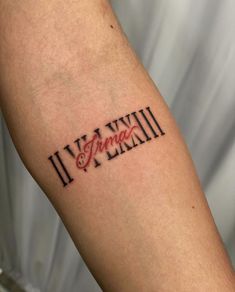 a person with a tattoo on their arm that says i am not afraid to tell