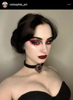 #vampire #vampiregoth #goth #makeup #makeupart #makeupoftheday Red Goth Eye Makeup, Vampire Drag Makeup, Cute Goth Makeup Looks, Vampire Glam Makeup, Goth Looks Makeup, Goth Vampire Makeup, Vampire Inspired Makeup, Vampire Eye Makeup, Glam Goth Makeup