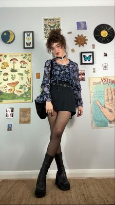 Vintage Date Aesthetic, Whimsigoth Shorts Outfit, 90s Whimsical Goth Fashion, Eccentric Summer Outfits, Artsy Goth Outfits, Faerie Aesthetic Outfit, Whimsigothic Summer, Whimsigoth Work Outfits, Grunge Birthday Outfit