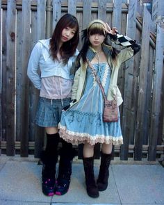 Japanese Streetwear Women, 90s Fashion Models, Sick Clothes, Goth Dress, Japanese Street Fashion, Aesthetic Outfits