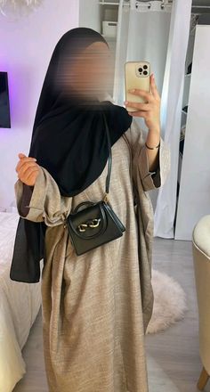 Outfit Voile, Abaya Fashion Modern, Hijabi Abaya, Outfit Abaya, New Era Outfit, Abaya Outfit, Zara Drip, Hijabi Fits, Modest Casual Outfits