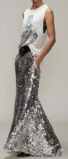 Stile Casual Chic, Haute Hippie, Silver Sequin, Look Fashion, Casual Chic, Givenchy