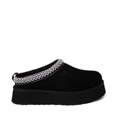 Womens UGG® Tazz Platform Slipper - Black Low Top Uggs, Ugg Tazz Platform, Ugg Platform Slippers, Black Ugg Slippers, Cute Uggs, Ugg Tazz, Womens Ugg, Ugg Store, Black Uggs