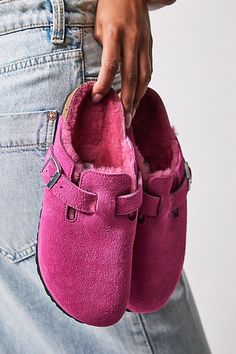 **Fit:** Narrow: A-B Width Classic slip-on Birkenstock open-back clogs in a cozy update, featuring a super soft shearling lining. * Full arch support * To grip * EVA outsole A Birkenstock narrow width fit is comparable to a Medium (B Width). | Boston Shearling Birkenstock at Free People in Pink, Size: EU 36 Boston Shearling Birkenstock, Shearling Birkenstock, Pink Birkenstocks, Boston Shearling, Birkenstock Boston Shearling, 2025 Style, Boho Outfit, Birkenstock Boston