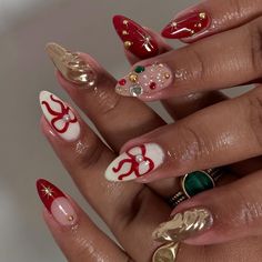 Credits: nailzzbysteph | IG  nails, inspo, inspiration, ideas, trends, nail polish, nail art, fall, christmas, winter, tutorial, aesthetic, french nails, holiday, silver, jewelry, ring, chrome, brown, long nails, almond nails, stiletto, fashion, glow, glow up, self care, sparkles, beauty, nagel design, flowers, rings, coquette, heart, hearts, glitter, fashion, shiny, cherry red, dark red, wine red, weinrot, dark, ribbon bows, elegant, rich, chic, thanksgiving, that girl, pinterest app, wish list, weihnachten, herbstnägel, winternägel, outfit, autumn, herbst, visionboard, vision board, holidays, gift, gift ideas, acrylic nails, gel nails, herbstnägel, gelnägel, christmas nails, november nails, thanksgiving nails, winter outfits, winter outfit, animal print nails, tortoise shell nails Christmas Aesthetic Nails Ideas, Christmas Nails Red Almond, Almond Christmas Nails Winter, Christmas Nails Bows, Bow Christmas Nails, Brown Long Nails, Brown Christmas Nails, Aesthetic French Nails, Rings Coquette