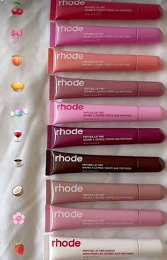 #cleangirl #makeuplover #aesthetic #pink Rhode Lip, Sephora Skin Care, Lip Glosses, Makeup Essentials, Lip Oil, Aesthetic Makeup, Lip Tint, Lip Care, Beauty Essentials