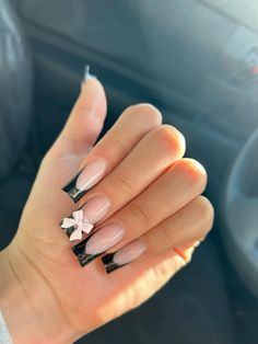 Black French Tip Nails With Bow, Black French Tip With Bow, Milan Nails, French Nails With Bow, Black French Tips Nails, Bow Nails Design, White Nail Ideas, Black French Tip Nails