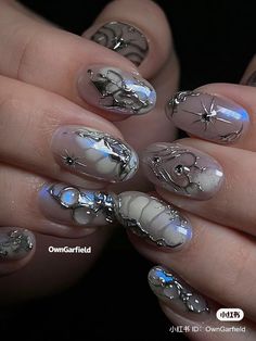 Nail Chain Art, Nail Art Dark Colors, Asian Nails, Crazy Nails