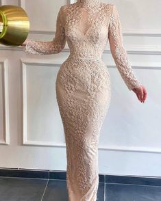 Charming Cream Evening Dress has a high neck and long net sleeves. Couture, Simple Engagement Dress, Wedding Gowns Ideas, High Neck Dress Formal, Color Wedding Dresses, Dress Soiree, Wedding Party Dress Guest, Net Sleeves, Dress Outfits Party