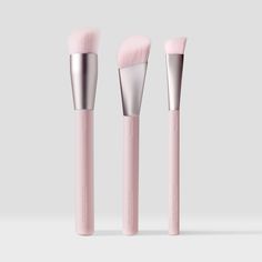 Face Brush Trio Kylie Cosmetics Foundation, Kylie Cosmetics Brushes, Cute Makeup Brushes Set, Kylie Jenner Makeup Set, Elf Brushes, Kylie Cosmetics Birthday Collection, Fake Makeup, Luxury Makeup Brush Set, Glow Balm