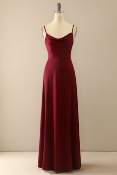 Burgundy Ball Dress, Burgundy Bridesmaid Dress, Burgundy Aesthetic, Prom Dress Pictures, Dark Red Dresses, Prom Inspo, Burgundy Bridesmaid, Simple Prom Dress