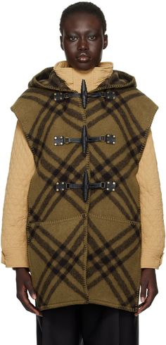 Brushed wool fleece cape in khaki. Check pattern and blanket stitching throughout. · Grained leather trim at toggle fastening · Patch pockets Supplier color: Camp Wool Coat Women, Wool Cape, Cape Coat, Burberry Women, Brown Fashion, Check Pattern, Wool Coat, Leather Trim, Ponchos