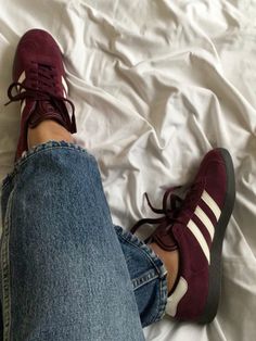 Burgundy Adidas Gazelle, Cherry Red Sambas, Adidas Gazelle Burgundy, Adidas Samba Maroon, Red Adidas Samba, Adidas Spezial Red, Maroon Sambas, Samba Burgundy, Red Outfits Casual