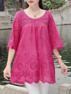 Casual Gowns, Vintage Blouses, Embroidery Crochet, Frock Fashion, Pakistani Dresses Casual, Casual Wear Dress, Stylish Dresses For Girls