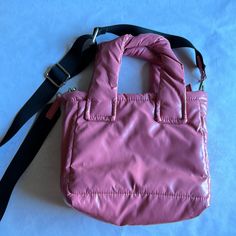 New Without Tags Zara Crossbody Bag. Perfect Condition! Puffer Pink Bag, Pink Zara Bag, Zara Crossbody Bag, Zara Puffer, Puffer Bag, Zara Bags, Crossbody Bags, Crossbody Bag, Puffer