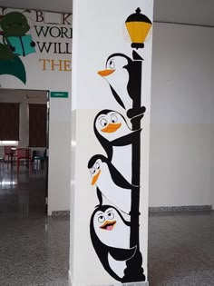 simple wall art diy paint Steps Wall Painting Ideas, School Wall Painting Murals, Painting On Pillar, Pillar Wall Painting, Cartoon Wall Art Painting, Penguin Wall Painting, School Wall Drawing Ideas, Pillar Decoration Ideas For School, Wall Pillar Painting Ideas