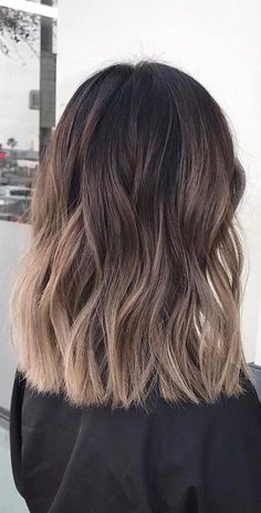 Shoulder Length Hair Balayage, Brown Shoulder Length Hair, Ombre Hair Blonde, Ombré Hair, Penteado Cabelo Curto