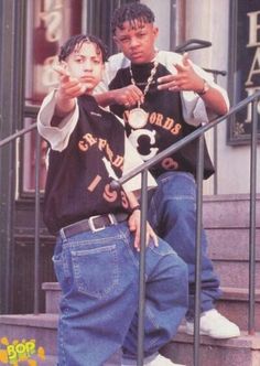 Kriss Kross Outfits, 90s Hiphop Outfit Old School, Old 90s Fashion, Old School Hip Hop, Old School Clothes, Kris Kross 90s, 90s Fashion Outfits 1990s Style Hip Hop, Anni 90 Aesthetic, Hip Hop Style 90s Old School