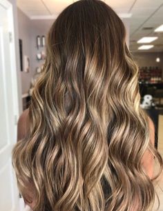 Blonde Painted Hair Balayage Highlights, Half Balayage, Natural Level 7 Balayage, Blond Bayalage, Hand Paint Balayage, Honey Blonde Partial Balayage, Hand Painted Bayalage Blonde, Minimal Hair, Hair Dyed