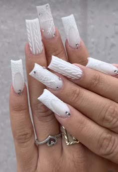 Nail Inspiration December, Nails Acrylic Christmas Coffin, Long Square Christmas Acrylic Nails, White On White Christmas Nails, Winter Nail Designs Long, Bling Nails Christmas, Long Acrylic Christmas Nail Designs, Christmas Nails Designs 2024, White Nails Ideas Winter