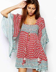 ASOS | Free People Dress in Paisley Print with Flared Sleeve #asos #dress Estilo Hippie, Mode Boho, Bohol, People Dress, Estilo Boho, Casual Summer Dresses, Hippie Style, Kurti Designs, Free People Dress