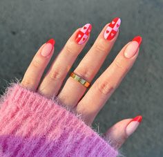 Bows Nails, Rainbow Valentines, Nail Polish Colors Winter, Winter Nail Polish, Heart Nail Designs, Valentines Day Nails, Short Almond Nails, Colors For Dark Skin, Nail Designs Valentines