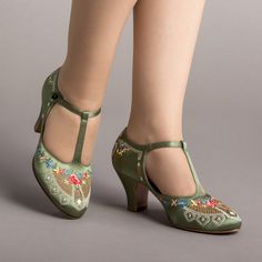 1920s Shoes Women, Whimsical Shoes, Bata Shoes, 1920s Shoes, American Duchess, T Strap Shoes, T Strap Heels, Botanical Design, Fabric Shoes