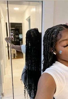 Quick Weave Hairstyles, Cute Box Braids Hairstyles, Protective Hairstyles Braids, Hair Done, Pretty Braided Hairstyles, Hairdos For Curly Hair