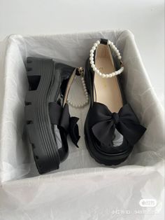 Cute Platform Shoes Black, Dr Closet Ideas, Aesthetic Footwear, Coquette Shoes, Koleksi Makeup, Korean Shoes