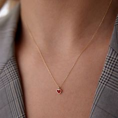 14k Gold Heart NecklaceDetailsAvailable in 14k Gold, 14k Rose Gold, and 14k White GoldTotal Weight: 0.9 GrColor Selection: Yellow, Rose, WhiteChain: 14k Gold and 45 cm (18 inches) *Model in the photo wears 18 inches (45 cm) chain.GiftingEach design will arrive artfully presented in our branded gift boxes wrapped in a signature ribbon. Production & Delivery Production: 5 - 7 business days Delivery: 1 - 3 business days worldwide via Express Delivery We’re here to help with style advice, a second o Heart Necklace Aesthetic, Tragus Gold, Silver Cufflinks Men, Family Crest Rings, Gold Class, Custom Signet Ring, Necklace Aesthetic, Engagement Necklaces, Minimalist Necklace Gold