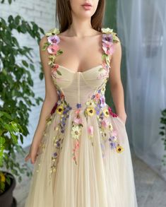 Greenhouse Blossom Gown Fairy Gown, Midi Prom Dress, Princess Bridesmaid Dress, Senior Prom Dresses, Prom Dresses With Pockets, Custom Prom Dress, Corset Dress Prom, Lace Party Dresses, Sweetheart Prom Dress