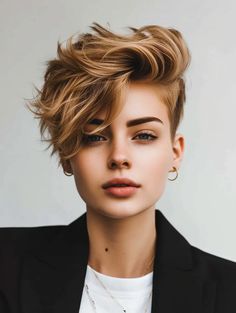 Trendy Pixie Haircut, Pixies Haircut, Tomboy Haircut, Spring Haircuts, Pixie Haircut Ideas, 2024 Hairstyles, Undercut Long Hair, Short Hair Images, Fresh Haircut