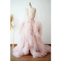 Plus Size Tulle Long Robe Photo Shoot Gown Size 3x Fits Like 20/22. Never Worn. Great For Bridal, Birthday Or Baby Shower Photo Shoot. Very Fluffy!! 23rd Birthday, Baby Shower Photos, Sleepwear Robe, Women's Intimates, Photo Shoot, Pink Ladies, Cabin, Baby Shower, Plus Size