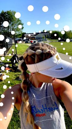 Softball Hairstyles High Pony, Braid Into Low Ponytail Sports, Two Braids Into Low Bun Sports, Tennis Hat Hairstyles, Hair Styles For Softball Pictures, Cute Hairstyles For Visors, Softball Gameday Hairstyles, Bubble Braid Ponytail Volleyball, Hair For Tball Pictures