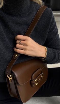 Sacs Tote Bags, Gucci Horsebit, Kelly Bag, Designer Crossbody, Monica Bellucci, Money Bag, Mode Inspo, Brown Bags