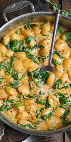 Creamy Spinach Gnocchi in a stainless steel pan. Gnocchi Sauce, Spinach Gnocchi, Gnocchi Recipes Easy, Gnocchi Dishes, Veggie Frittata, 2023 Recipes, Pasta Meals, Sweet Potato Gnocchi, Veggie Meals