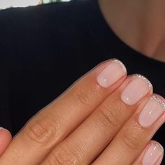 Harriet Westmoreland Nails, Short Easy Nails, Nail Inspiration Short, Opi Gel Nails, Queen Nails, Almond Acrylic Nails, Bright Nails