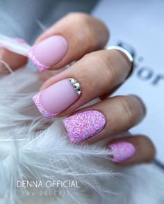 Short Nails Manicure, Manicure 2023, Manicure Aesthetic, Square Oval Nails, Trendy Manicure, Short Nail Manicure, Diy Acrylic Nails, Manicure Ideas