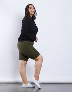 Meet your not-so-basic wardrobe essential - the Curve Simple Bike Shorts. These elastic shorts are made of a lightweight fabric, featuring a mid-rise and above the knee fit. Channel your inner comfy-chic by styling with an oversized tee and high top sneakers. Looking for more? Pair with a blazer and a baseball cap for a street style fit. For more colors, check out the Curve Sporty Girl Biker Shorts. Model is 5'10.5", bust 36DD, waist 34", hips 47" and is wearing a size 1XL. Materials and CareThe Gym Outfits For Women Shorts, Girl Biker, Simple Bike, Summer Workout Outfits, Basic Wardrobe Essentials, Sporty Girl, Best Jeans For Women, Basic Wardrobe, Gym Clothes Women